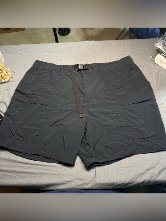 Eddie Bauer Other - Eddie Bauer Black Active Hybrid Shorts with Webbing Belt